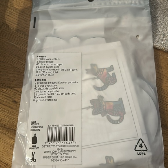 Halloween party 🎃👻 kitschy decor - assortment of 12 items - NWT - Picture 12 of 14